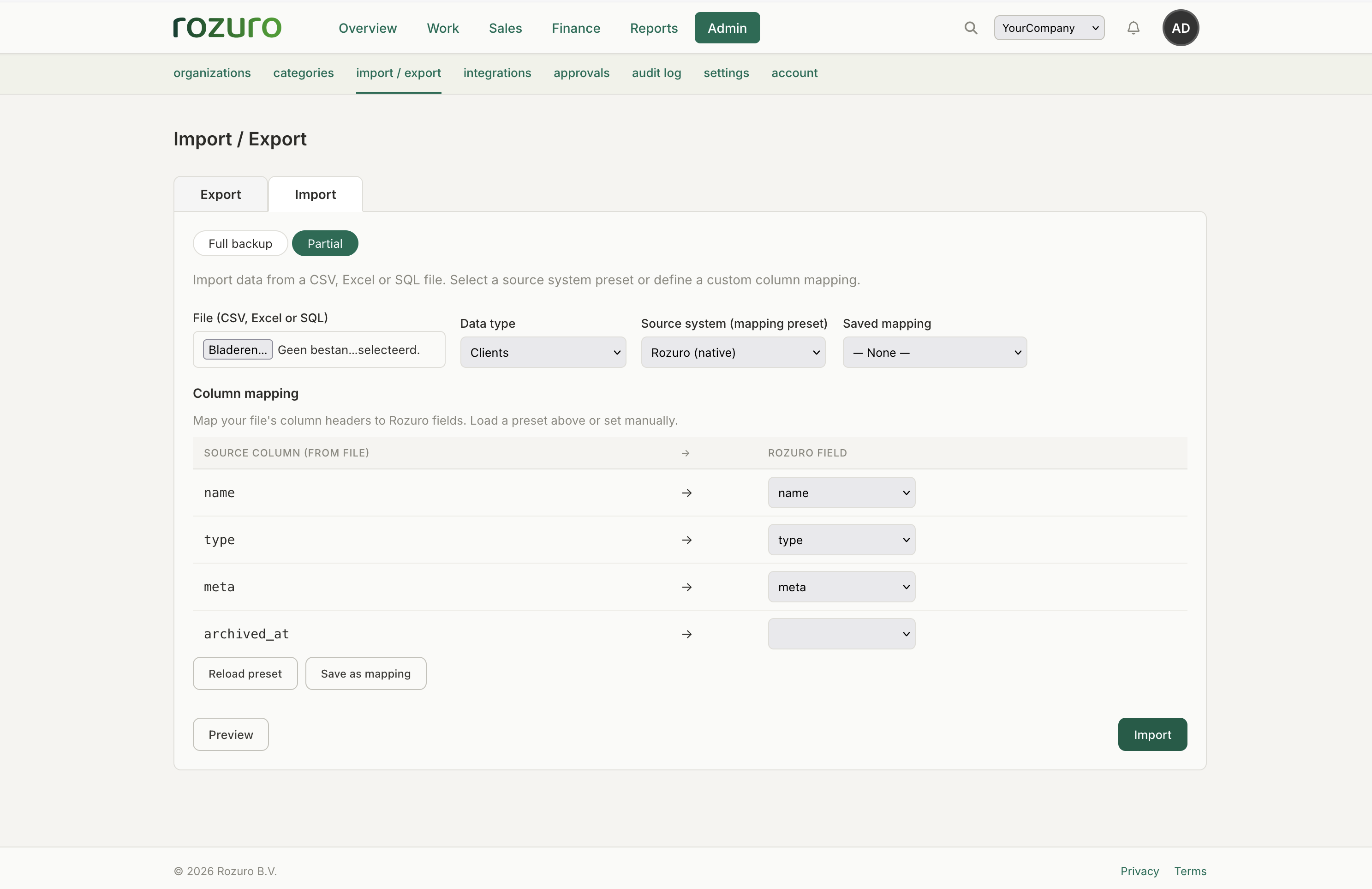 Rozuro import / export screen with column mapping and download buttons